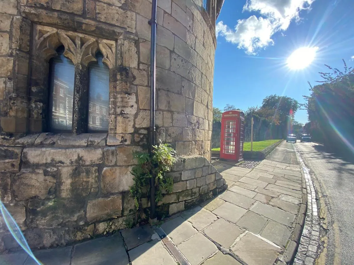 Aspire Apartments York